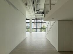 Woods Square (D25), Office #536498531